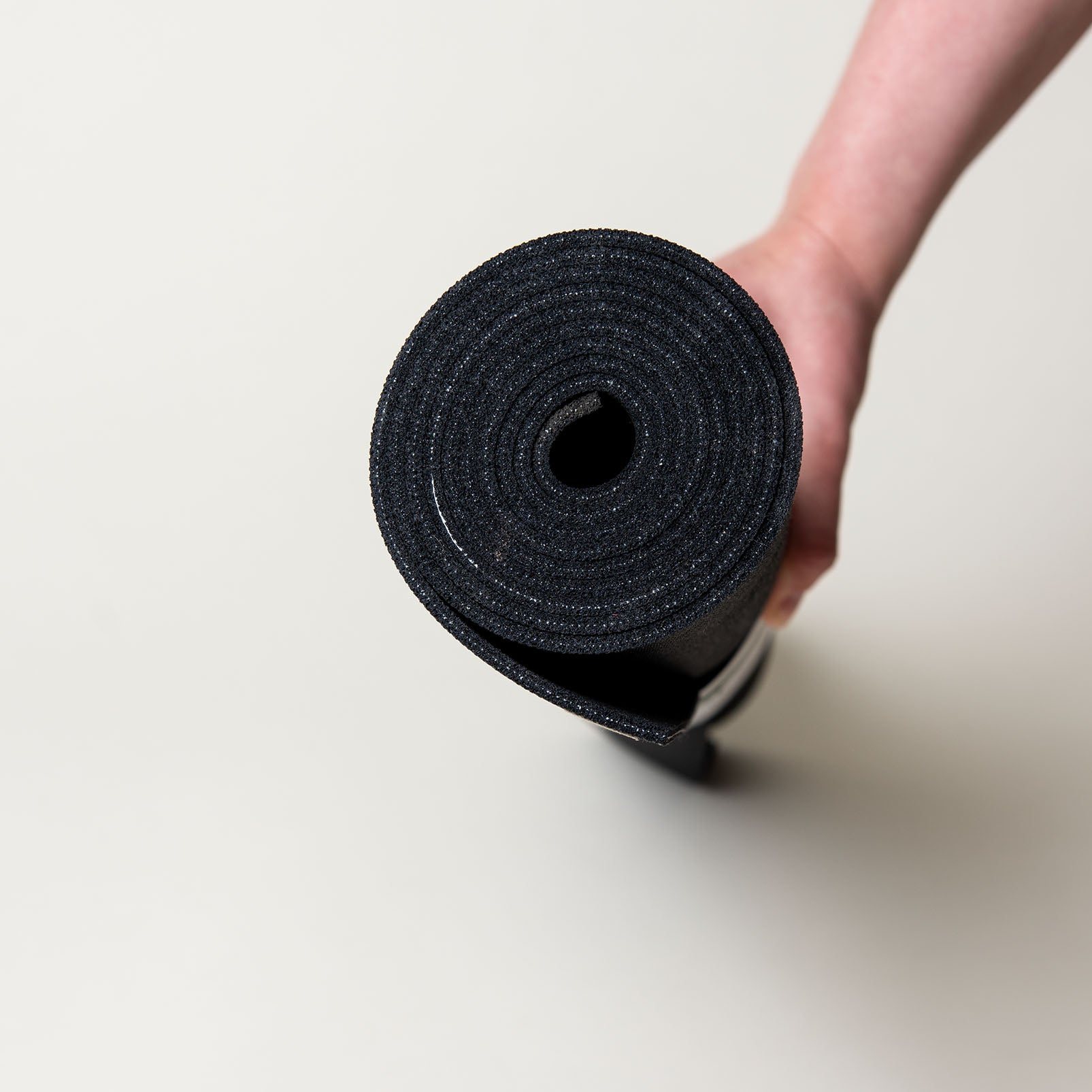 Jade Yogamatte Harmony in Schwarz extra lang