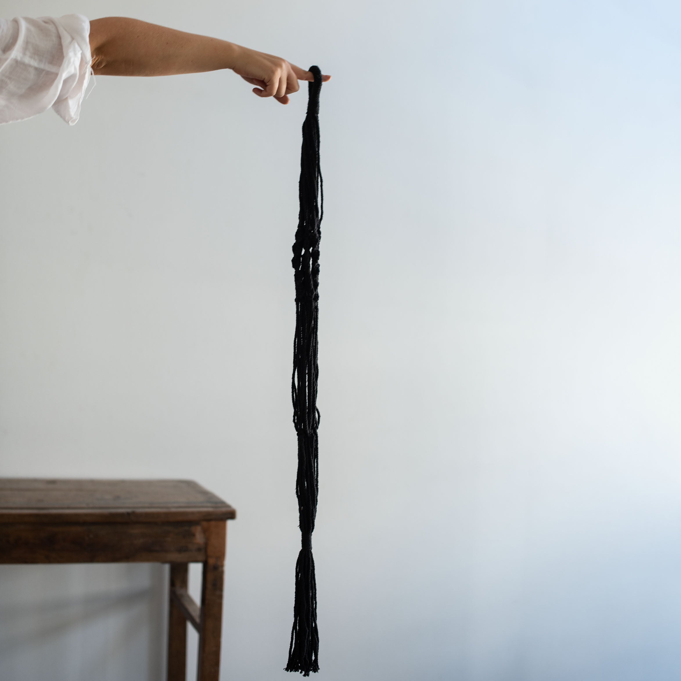 macrame_hanger_black_all_size_1810060_1.jpg